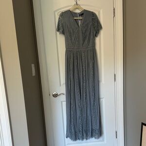Chic Lace Maxi Dress in Blue/grey